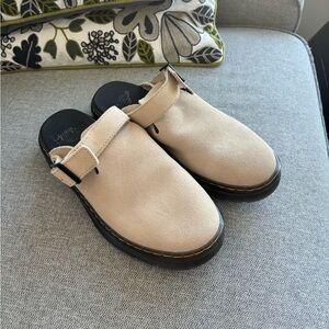 Dr. Marten’s Carlson Suede Mule - Size US 9
